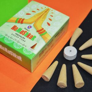 Divine's Namashkar (Pack of 8 + 4 free. M.O.Q 8 pcs)